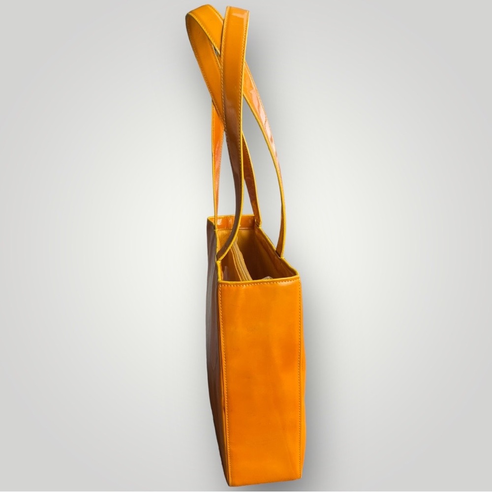 Chanel Orange Patent Leather Tote Bag - Picture 4 of 13
